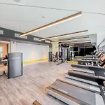 52Nd Floor 2Br In Aykon City Huge Layout
