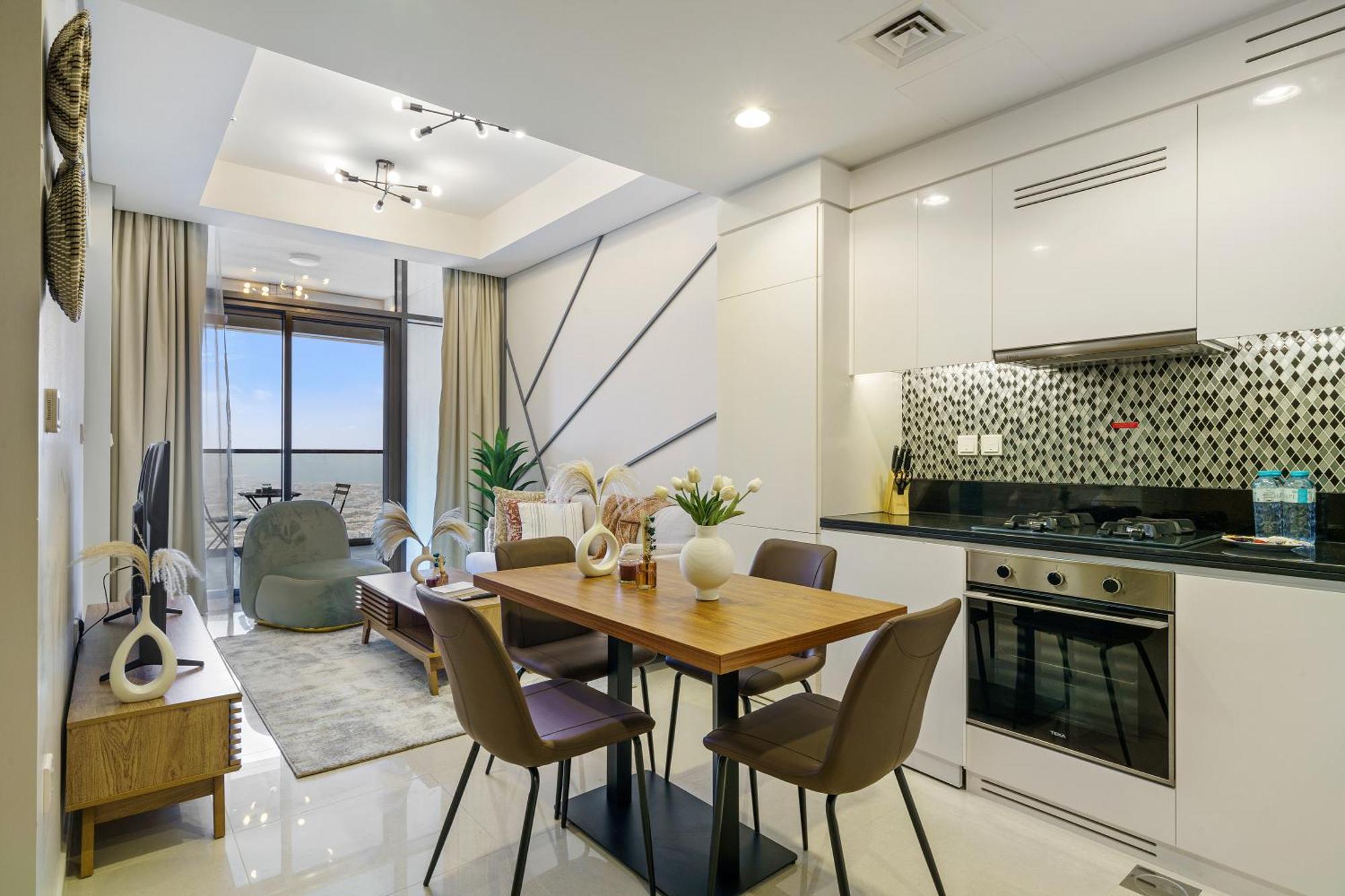 52nd Floor 2br In Aykon Huge Layout Apartment Dubai